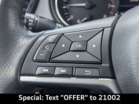 Used 2019 Nissan Rogue SV image 24