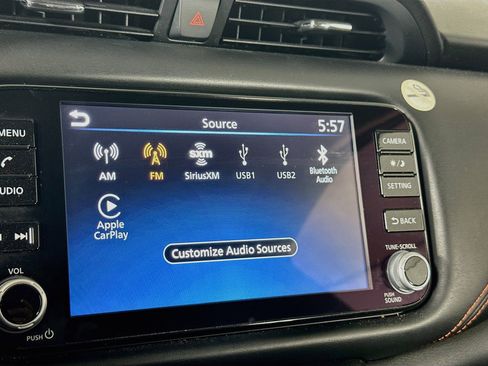 Used 2023 Nissan Kicks SR w/ SR Premium Package FWD image 21