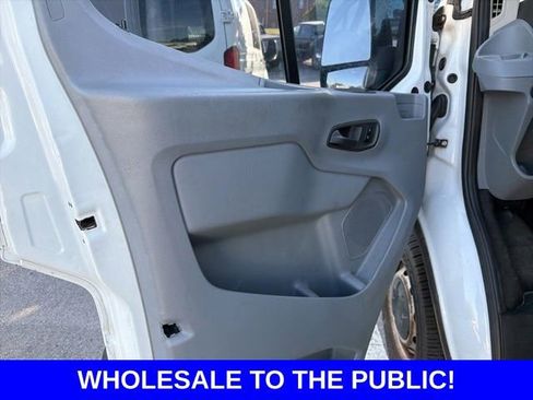 Used 2017 Ford Transit 250 130 Low Roof RWD image 18