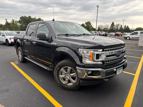 Used 2019 Ford F150 XLT w/ Equipment Group 302A Luxury AWD/4WD image 4
