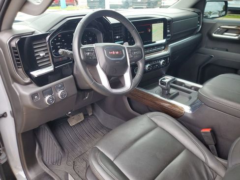 Used 2024 GMC Sierra 1500 Elevation RWD image 16