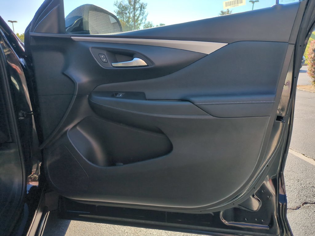 Used 2026 Buick Envista Preferred FWD image 29