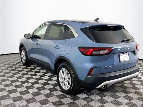 Used 2023 Ford Escape Active image 6