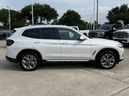 Used 2023 BMW X3 sDrive30i w/ Convenience Package RWD image 3