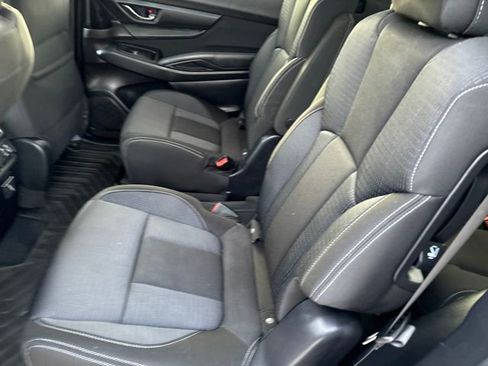 Used 2023 Subaru Ascent Premium w/ Convenience Package image 10