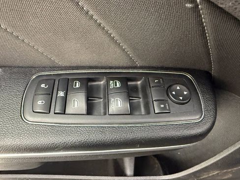 Used 2017 Dodge Charger R/T RWD image 14