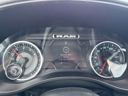 Used 2020 RAM 1500 Laramie AWD/4WD image 5