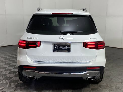 Used 2026 Mercedes-Benz GLB 250 4MATIC image 7