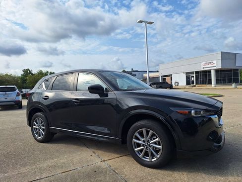 Used 2024 MAZDA CX-5 AWD 2.5 S w/ Preferred Package image 3