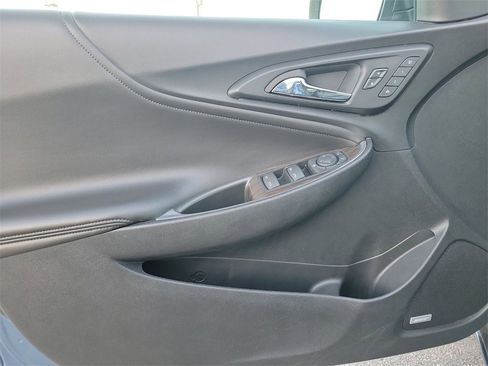 Used 2024 Chevrolet Malibu LT image 15