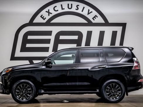 Used 2023 Lexus GX 460 Premium w/ Premium Package AWD/4WD image 6