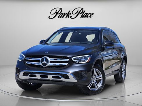 Certified 2021 Mercedes-Benz GLC 300 image 1