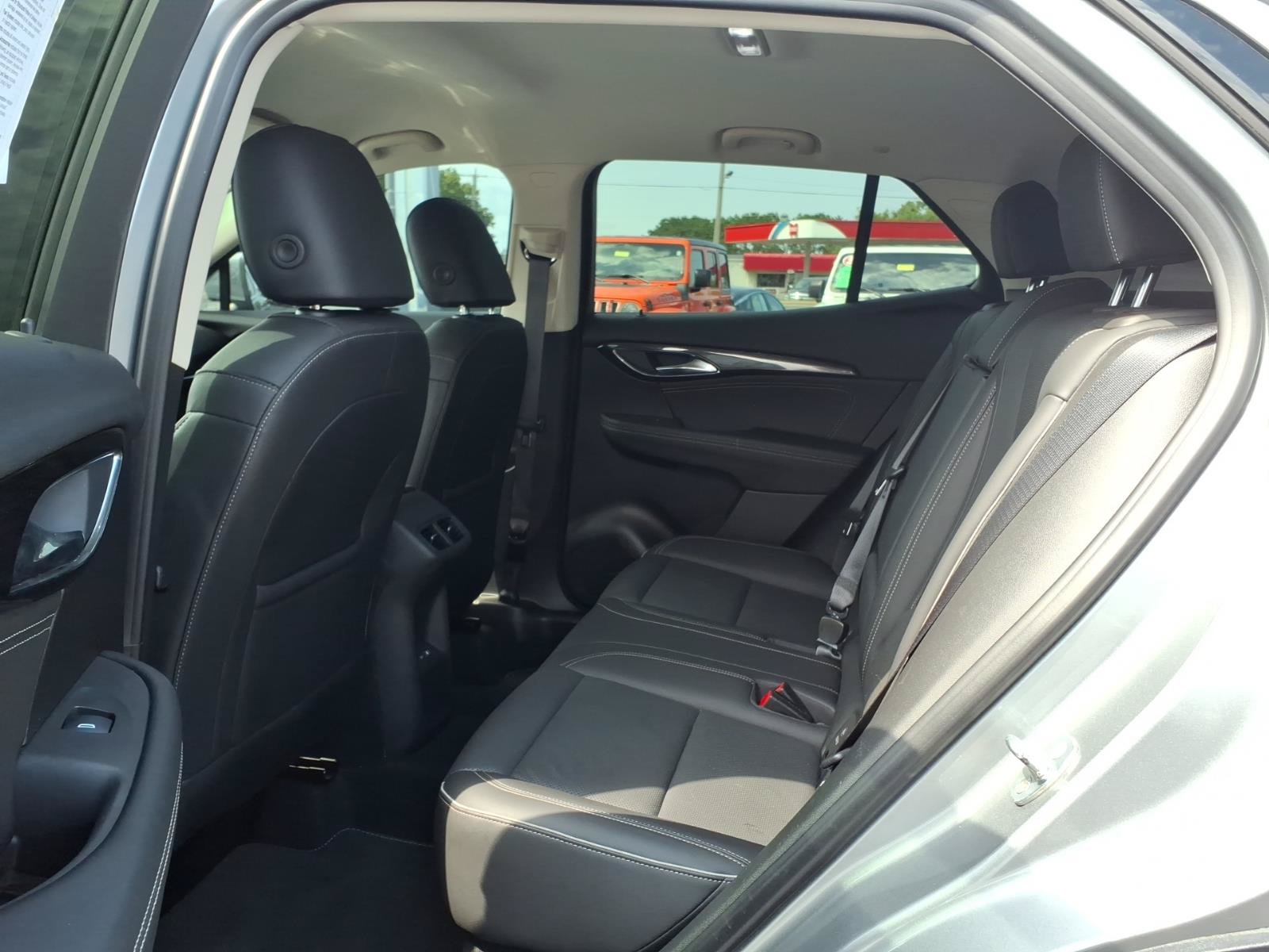 Used 2023 Buick Envision Essence AWD/4WD image 11