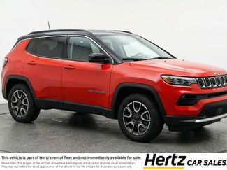 Used 2025 Jeep Compass Trailhawk video 1
