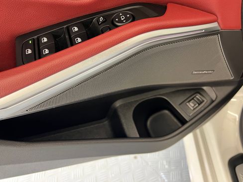 Used 2025 BMW M340i image 22