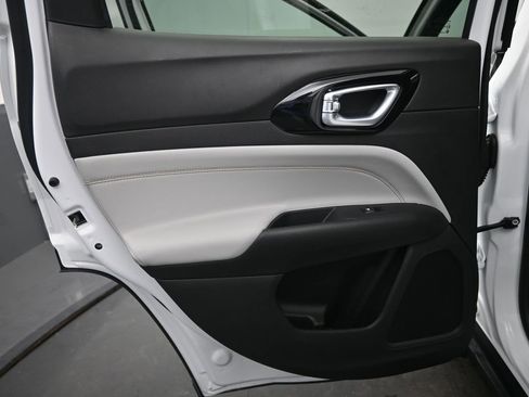 New 2026 Jeep Compass Limited image 14