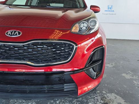 Used 2022 Kia Sportage LX FWD image 19