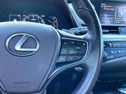 Used 2019 Lexus ES 350 w/ Accessory Package 2 image 22