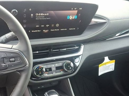 New 2026 Buick Envista Sport Touring w/ Convenience I Package image 9