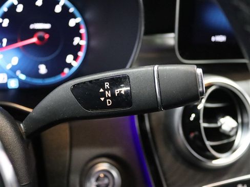 Used 2023 Mercedes-Benz GLC 300 4MATIC Coupe image 31