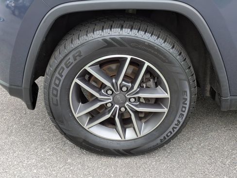Used 2020 Jeep Grand Cherokee Limited w/ Premium Lighting Group AWD/4WD image 26
