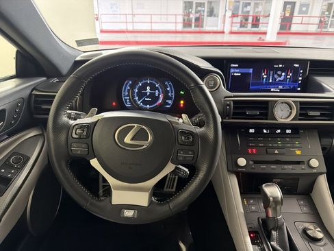 Used 2018 Lexus RC 350 AWD image 16