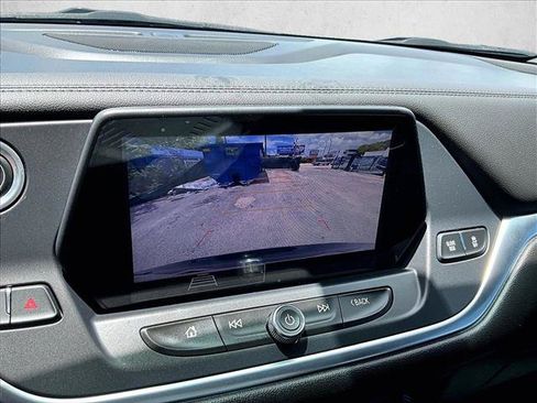 Used 2021 Chevrolet Blazer LT FWD image 23