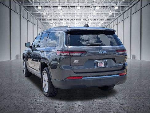 Used 2023 Jeep Grand Cherokee L Limited RWD image 13