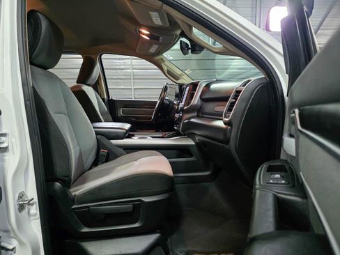 Used 2019 RAM 2500 Big Horn image 17