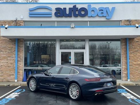 Used 2017 Porsche Panamera Turbo w/ Sport Chrono Package image 10
