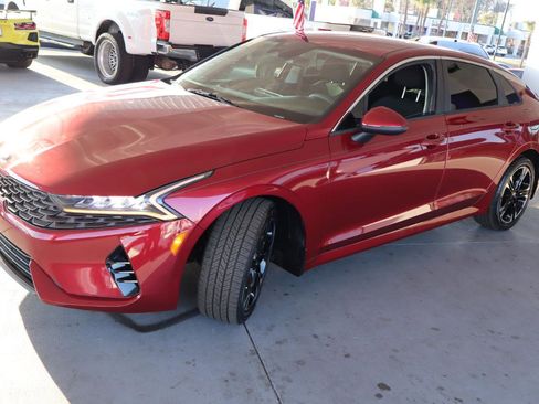 Used 2021 Kia K5 LX image 9