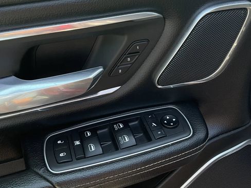 Used 2019 RAM 1500 Laramie AWD/4WD image 26