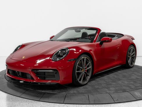 Used 2023 Porsche 911 Carrera 4S AWD/4WD image 2