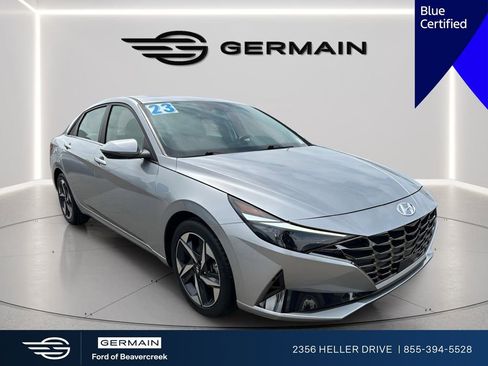 Used 2023 Hyundai Elantra Limited w/ Cargo Package FWD image 1