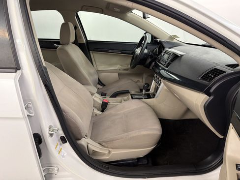Used 2016 Mitsubishi Lancer ES FWD image 22