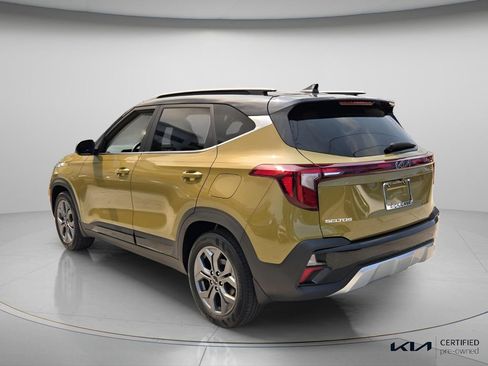 Certified 2024 Kia Seltos S FWD image 8