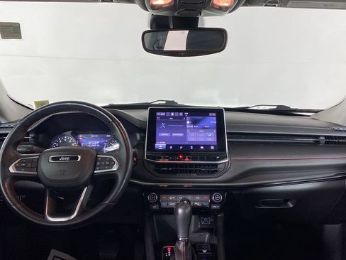 Used 2022 Jeep Compass Trailhawk w/ Sun and Sound Group AWD/4WD image 19