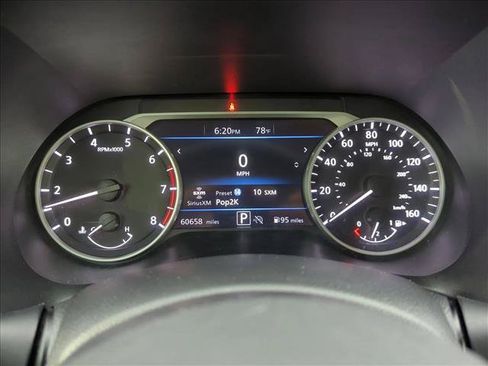 Used 2024 Nissan Sentra SV FWD image 11