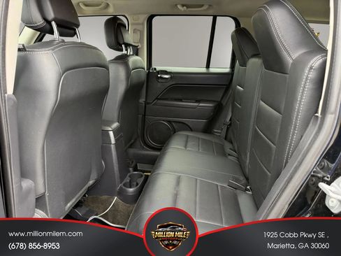 Used 2017 Jeep Patriot High Altitude AWD/4WD image 21
