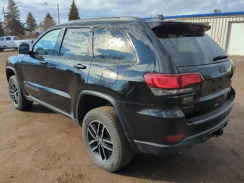 Used 2018 Jeep Grand Cherokee Trailhawk image 13