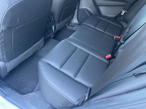 Used 2023 Nissan Rogue SV w/ SV Premium B Package image 29