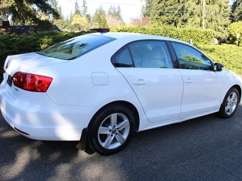 Used 2014 Volkswagen Jetta TDI image 3
