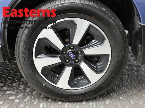 Used 2018 Subaru Forester 2.5i Limited AWD/4WD image 7