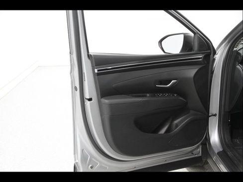 Certified 2023 Hyundai Tucson SEL AWD/4WD image 4