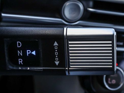 New 2026 Hyundai Tucson Limited image 29