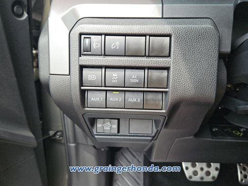 Used 2025 Toyota Tacoma TRD Sport w/ TRD Sport Upgrade Package image 24