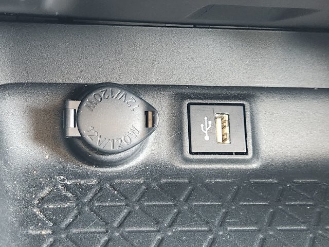 Used 2024 Toyota RAV4 LE FWD image 15