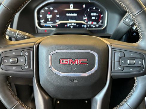 Certified 2025 GMC Sierra 2500 AT4 AWD/4WD image 24