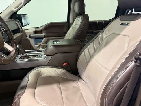 Used 2019 Ford F150 Limited image 11