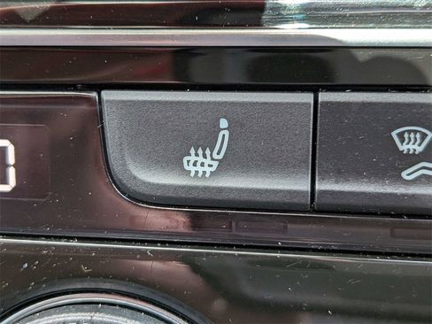 Used 2022 Volkswagen Atlas SE w/ Panoramic Sunroof Package image 25